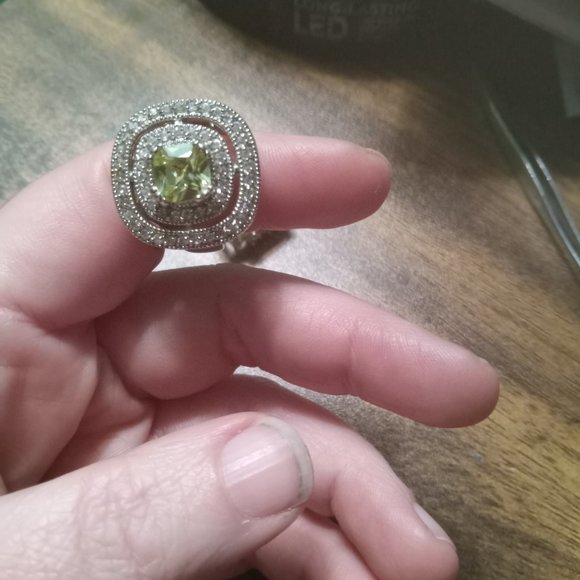 Rings - Picture 2 of 7